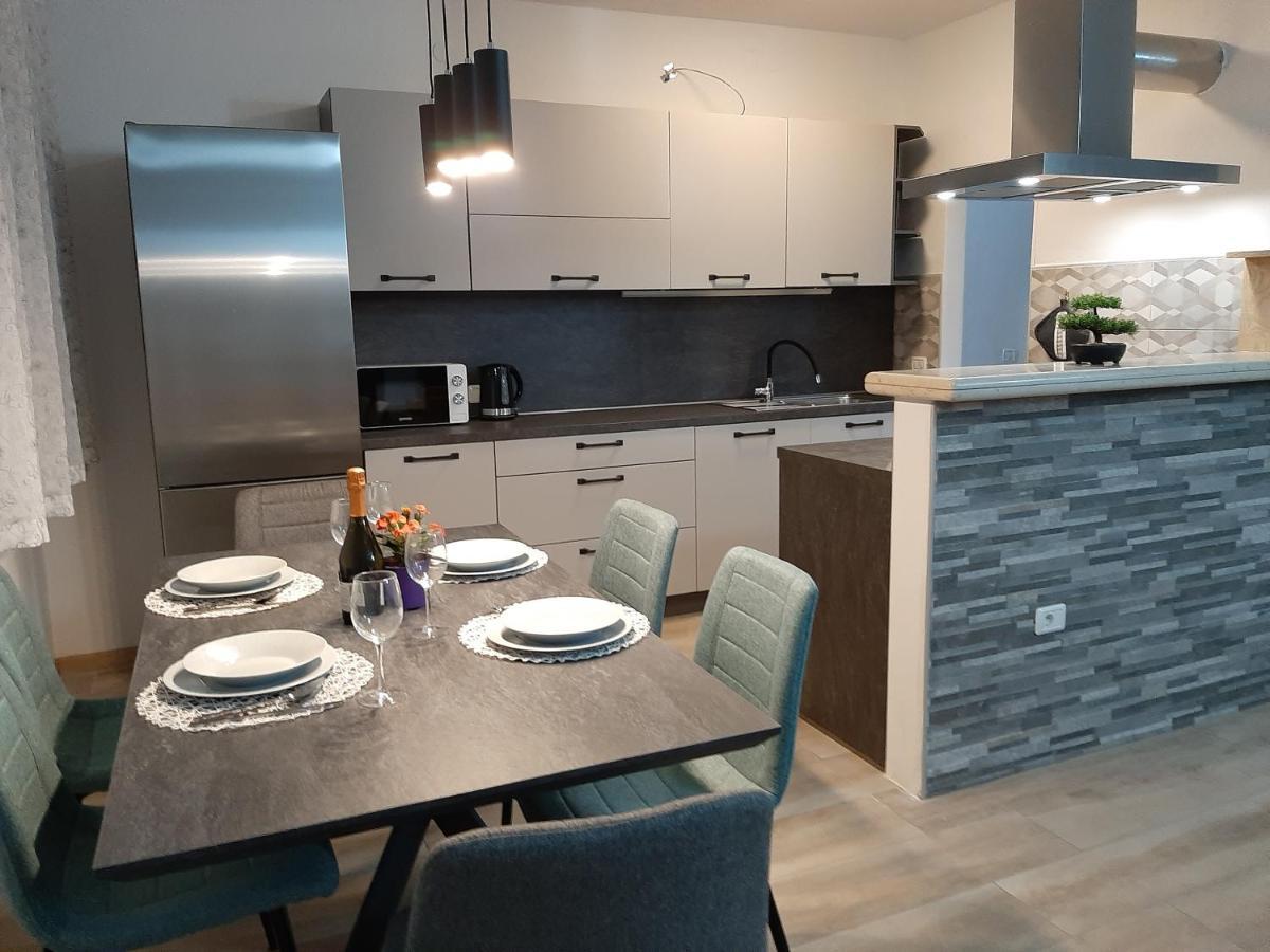 Apartma Kanal Esterno foto