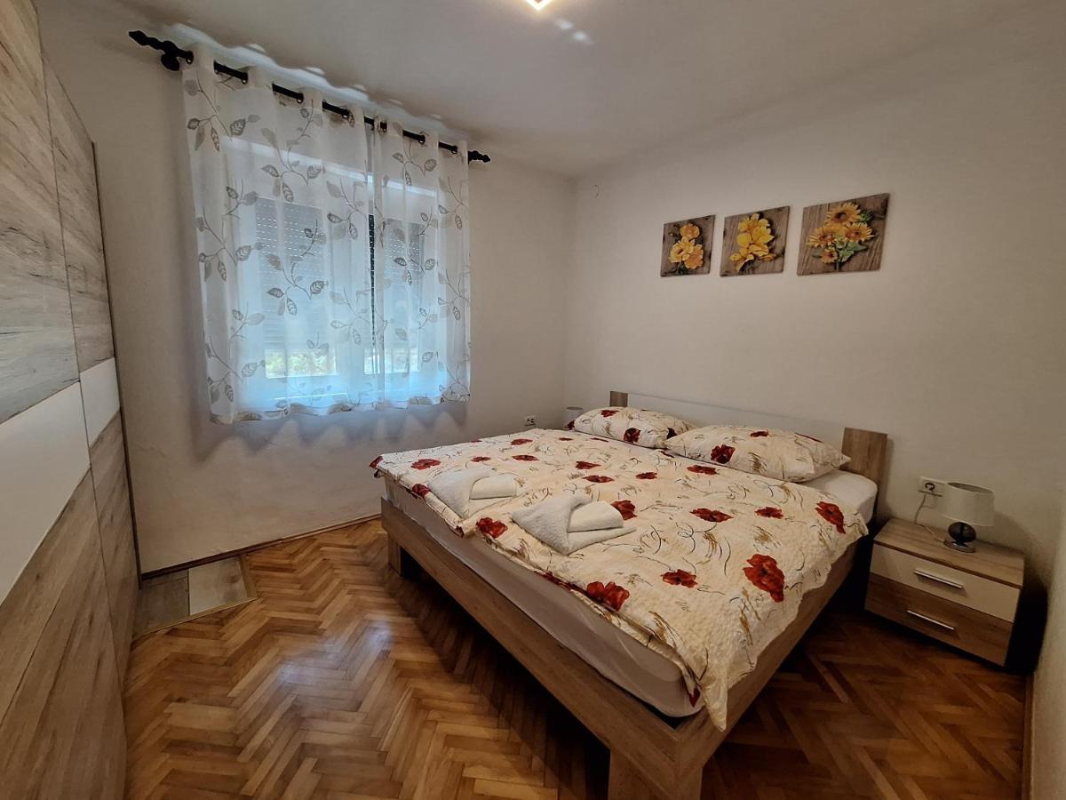 Apartma Kanal Esterno foto