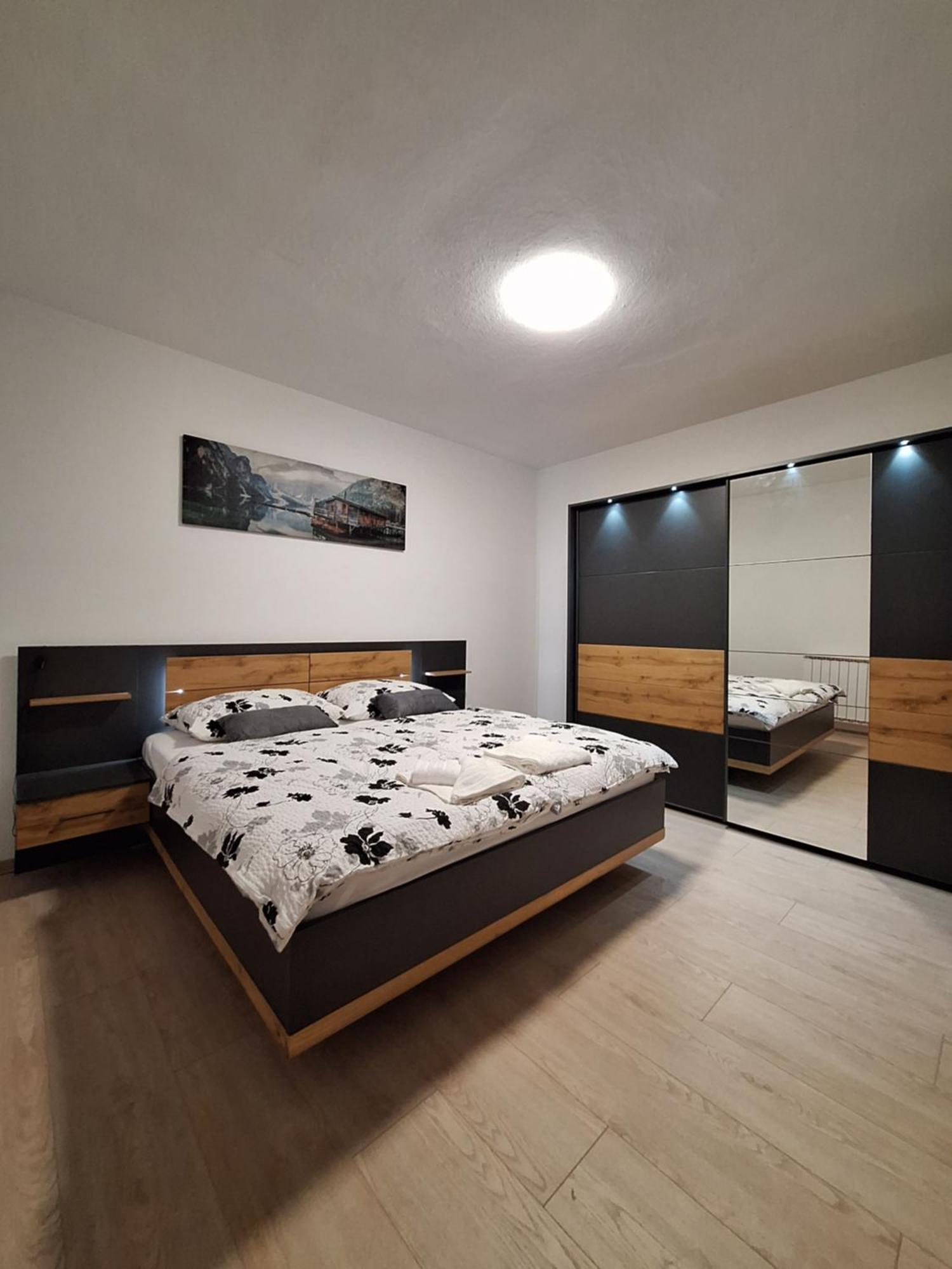 Apartma Kanal Esterno foto